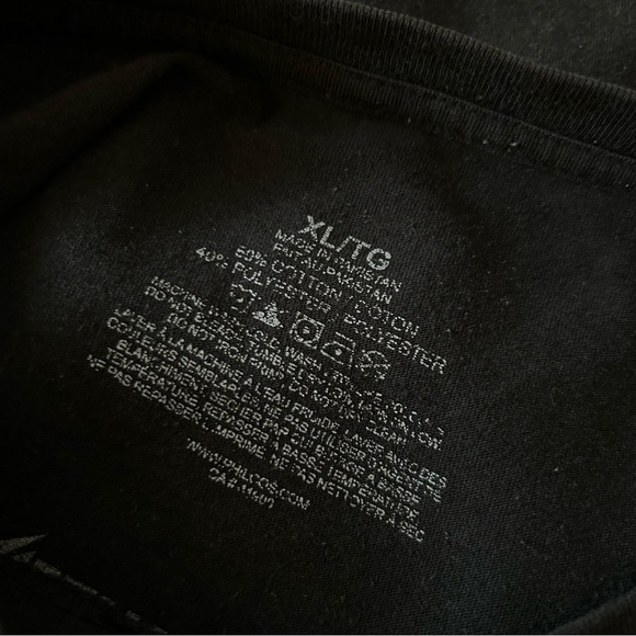 💕 Metallica Black Graphic T-Shirt XL *hole - Picture 5 of 8